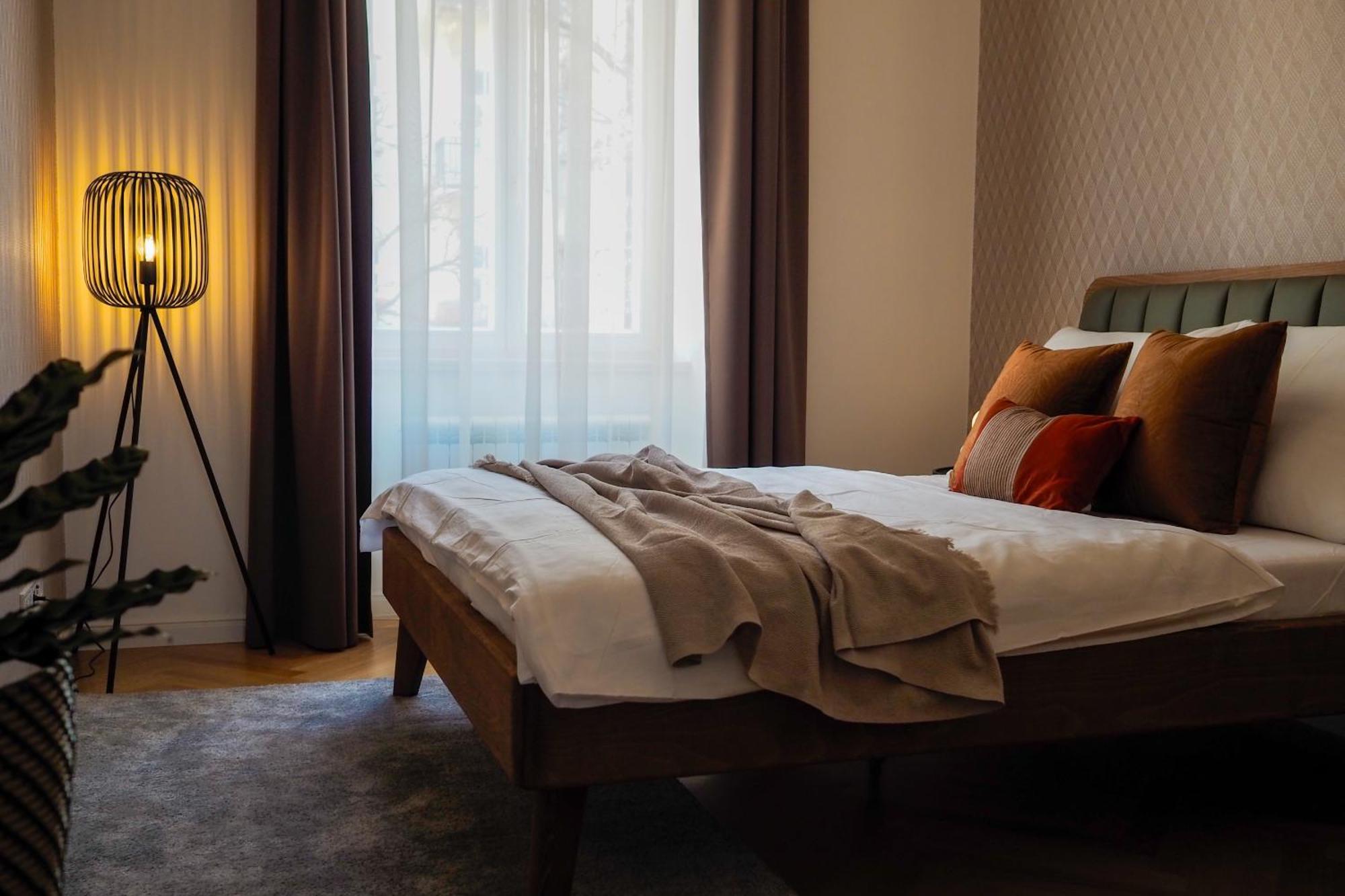 Rasinovo Nabrezi - Riverside Aparthotel Praag