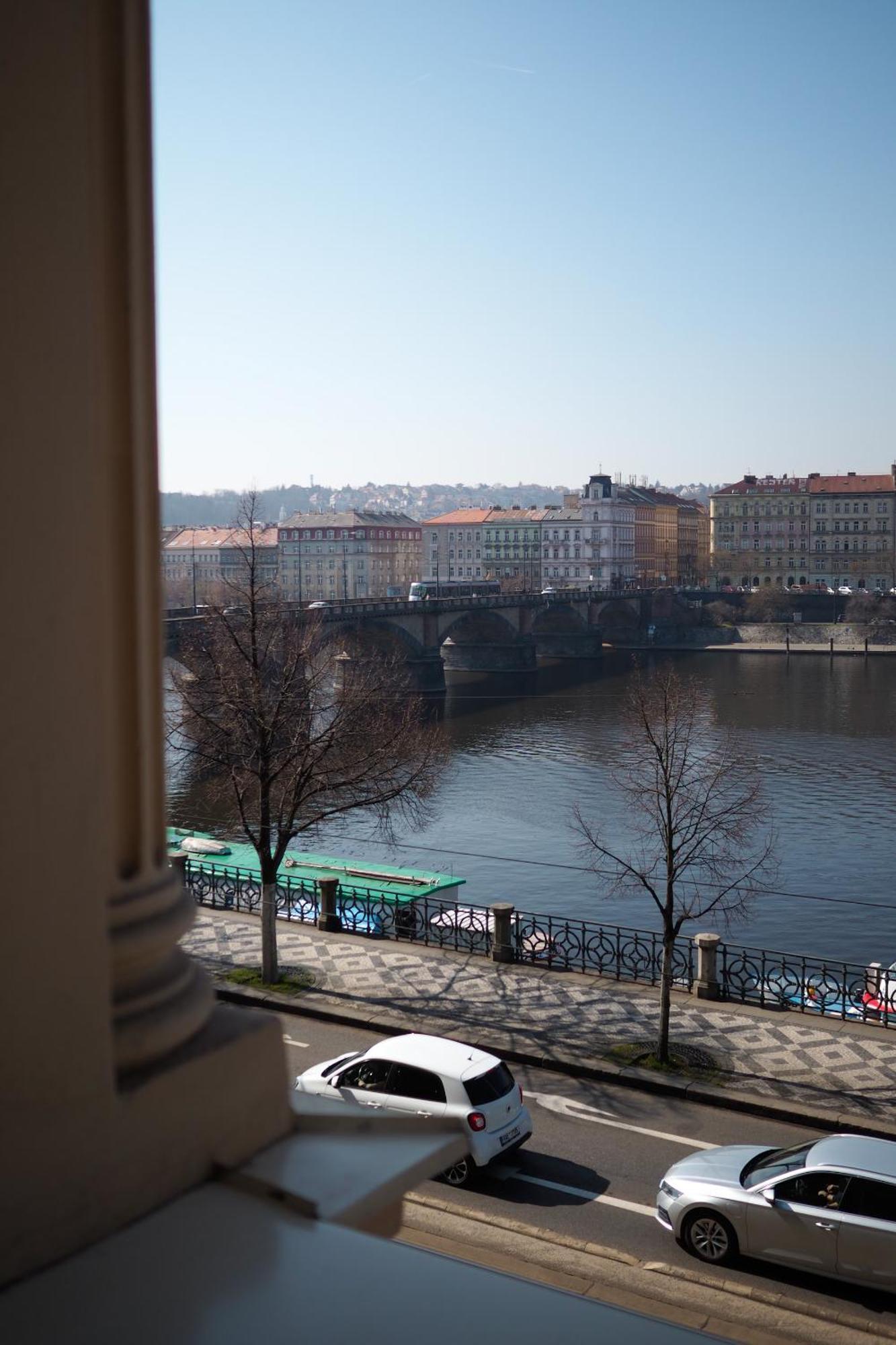Rasinovo Nabrezi - Riverside 4* Praag