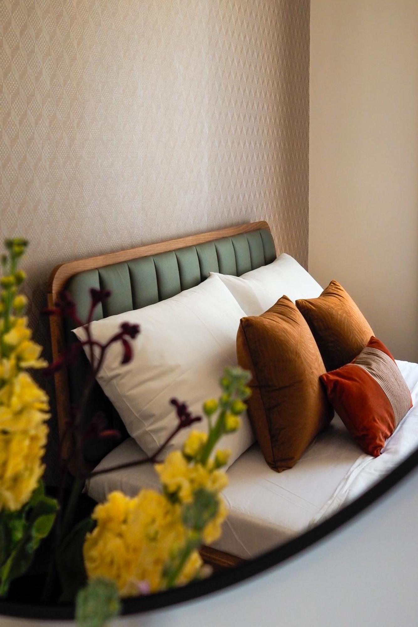Rasinovo Nabrezi - Riverside Aparthotel Praag